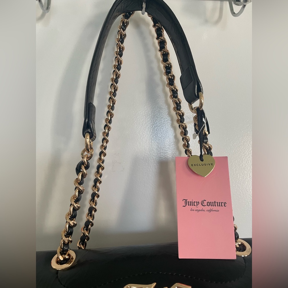 Juicy Couture Fashion Vibe Flap Crossbody Black Chain Strap Logo Textured NWT - Picture 9 of 16
